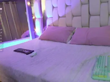 Bongacams Live Porn of NaughtyMommyy
