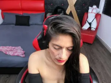 Bongacams Watch Live Sex Cams of Sara69-