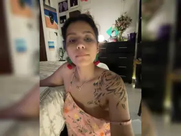 Bongacams Best live sex cam show of AmyScott