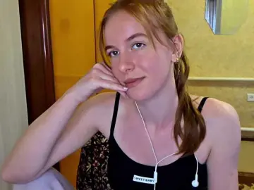 Bongacams Watch Live Sex Cams of CharissePopowski