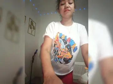 Bongacams Watch Live Sex Cams of jennahshampoo