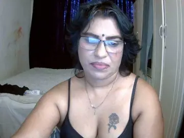 Bongacams Watch Live Sex Cams of indiandelight001
