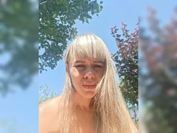 Bongacams Private Sex Chat of AlisaKisa93