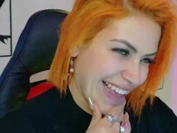 Bongacams Free Live Porn of Ivypoison10