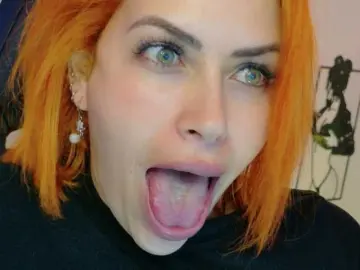 Bongacams Free Live Porn of Ivypoison10