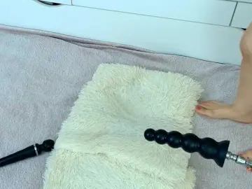 Bongacams Sex Cam of Emma-Donovani