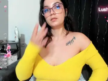 Bongacams Live Sex Cam of SweetLilith