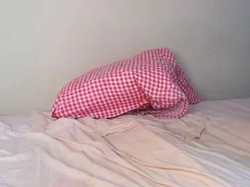Bongacams Live Sex Cam of aliceTurner21