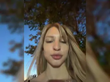 Bongacams Live Sex of EwaBrown