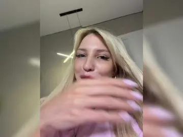 Bongacams Sex Chat of EwaBrown