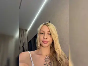 Bongacams Live Sex of EwaBrown