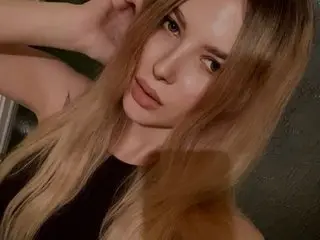 EllaAziana