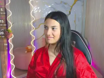 Bongacams Watch Live Sex Cams of Chiara-tay