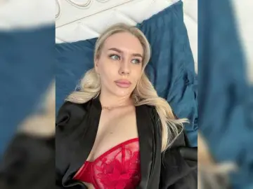 Bongacams Nude Webcam of Lovensesgirl