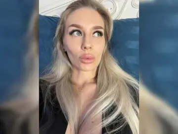 Bongacams Nude Webcam of Lovensesgirl