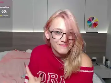Bongacams Free Porn Cam of Coraline-bush