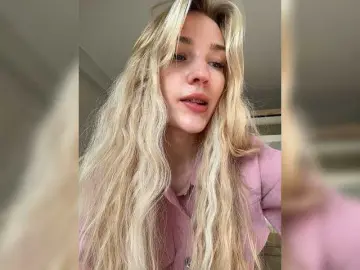 Bongacams Live Sex Cam of Looonacom