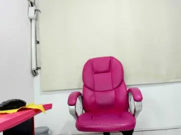 Bongacams Sex Chat of doll-star