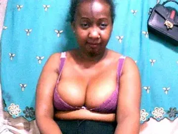 Bongacams Free Live Porn of Sylivinaahh