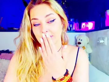 Bongacams Free Live Porn of -JuliaSpace-