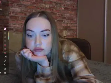 Bongacams Nude Webcam of -A-L-I-C-E-