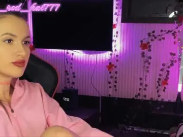 Bongacams Nude Webcam of Supergirl7771