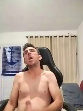 Cam4 Live Sex Cam of Machohetero7