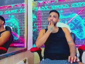 Cam4 Sex Chat of dominic_max1