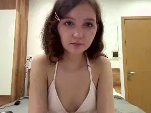 Cam4 Live Sex Cam of IreneLala