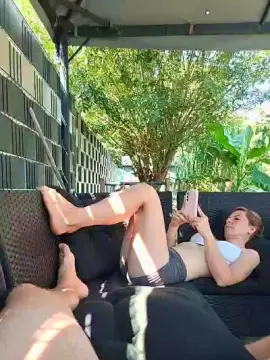 Cam4 Watch Live Sex Cams of hitline