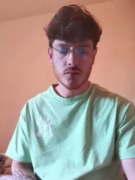 Cam4 Live Sex of WetDream20