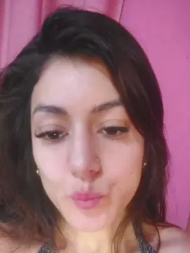 Cam4 Free Porn Cam of Luzzromano