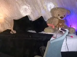 Cam4 Live Porn of NikoleEvansM