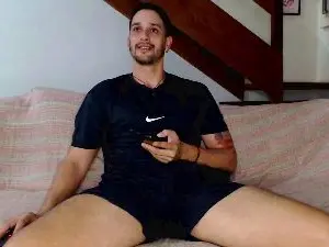 Cam4 Live Sex of bigale24