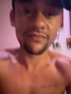 Cam4 Live Porn of young_safado