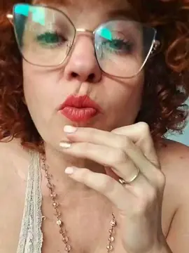 Cam4 Watch Live Sex Cams of Roxybykiss
