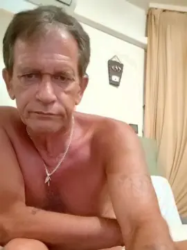 Cam4 Free Porn Cam of gspinoyeyahooe1
