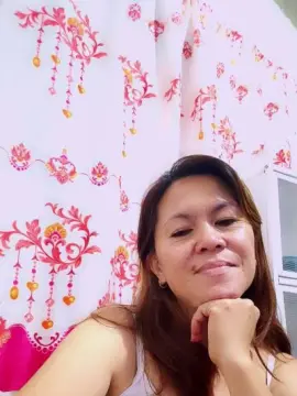 Cam4 Private Sex Chat of Queenbee82