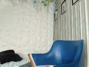 Cam4 Live Porn of leonidaskaiser