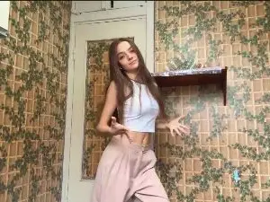 Cam4 Watch Live Sex Cams of ColbyDaul