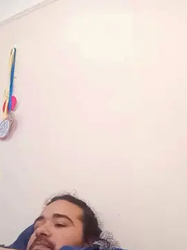 Cam4 Nude Webcam of damian_sexy2