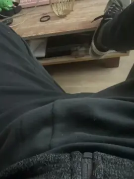 Cam4 Live Sex of loguis