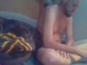 Cam4 Live Porn of glennkirt