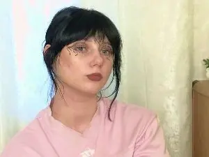 Cam4 Live Porn of RossieSporman