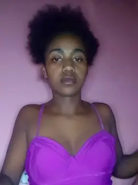 Cam4 Free Live Porn of Melanie33