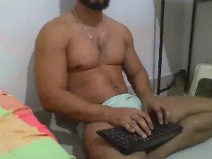 Cam4 Live Sex Cam of MorenoCarente
