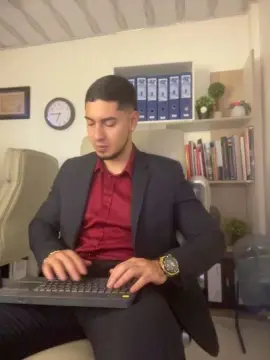 Cam4 Free Porn Cam of dimitri_coleman