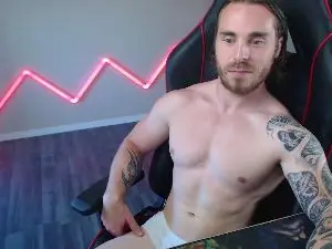 Cam4 Adult Video Chat of frenchmuscle