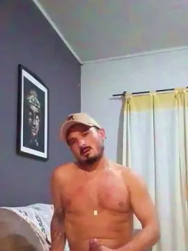 Cam4 Free Porn Cam of RodValentino