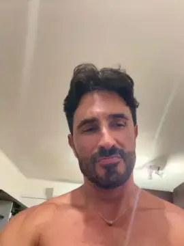 Cam4 Live Sex of 3friends